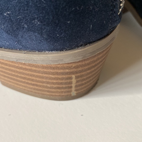 Blue Suede Ankle Boots, Size 8.5 - Picture 5 of 7